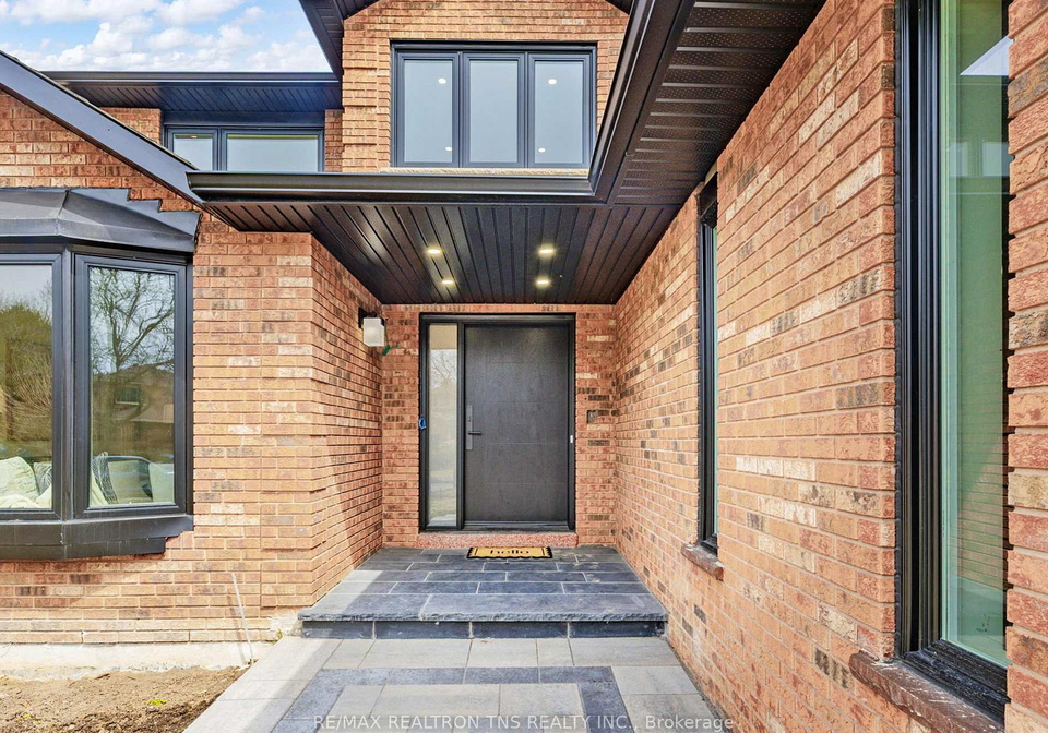 46-sycamore-drive-markham-ontario-n13659222