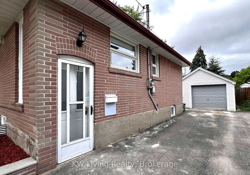 311-boisdale-avenue-richmond-hill-ontario-n13659244