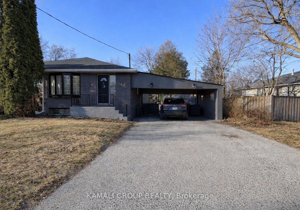 100-sheldon-avenue-newmarket-ontario-n13659326