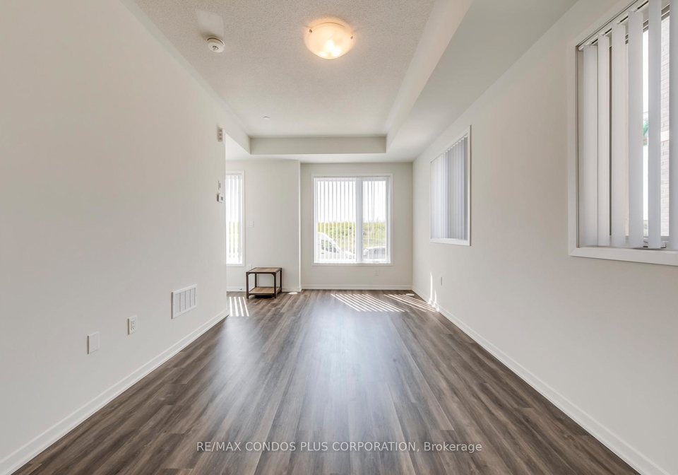 140-honeycrisp-crescent-vaughan-ontario-n13659612