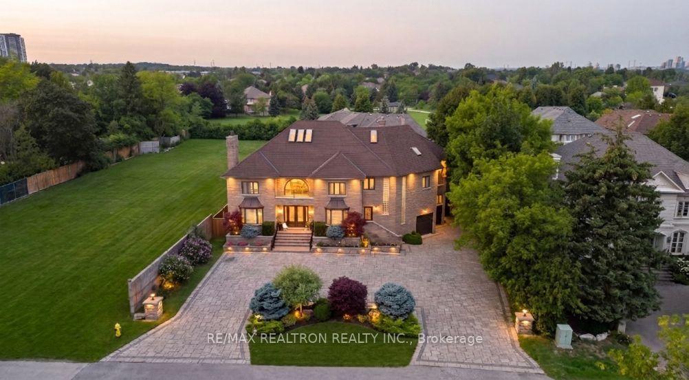 166-arnold-avenue-vaughan-ontario-n13659804