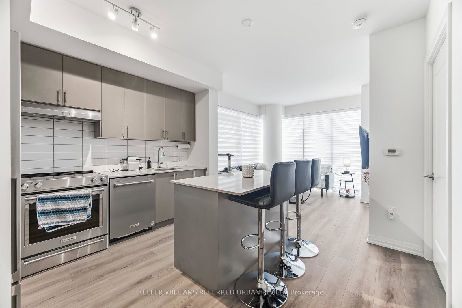 9000-jane-street-vaughan-ontario-n13659810