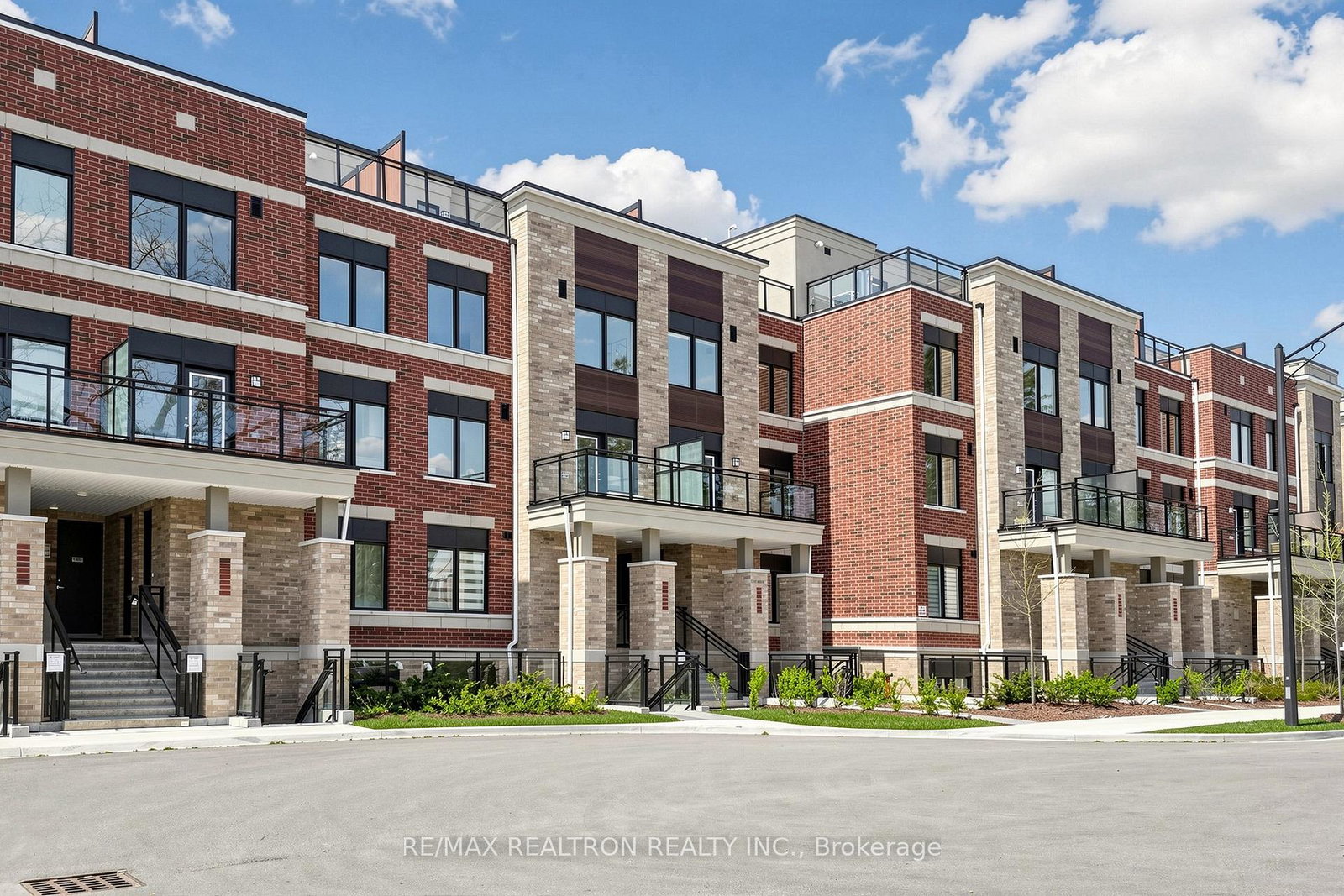 60-elizabeth-street-richmond-hill-ontario-n13659838