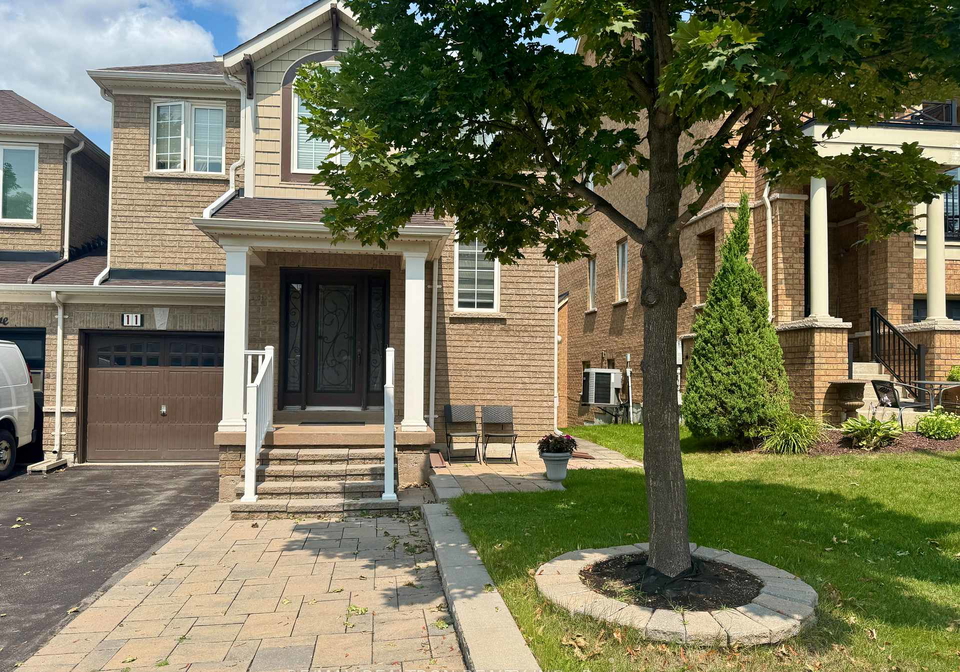 11-hubner-drive-richmond-hill-ontario-n13659882