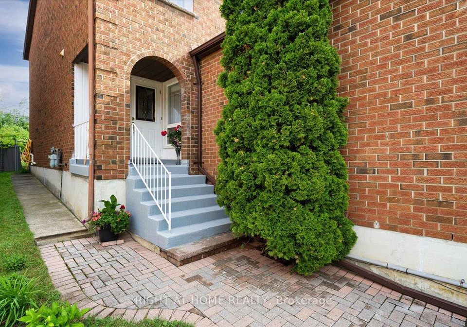 72-rejane-crescent-vaughan-ontario-n13660016