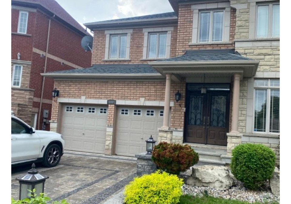 110-bond-crescent-richmond-hill-ontario-n13660272