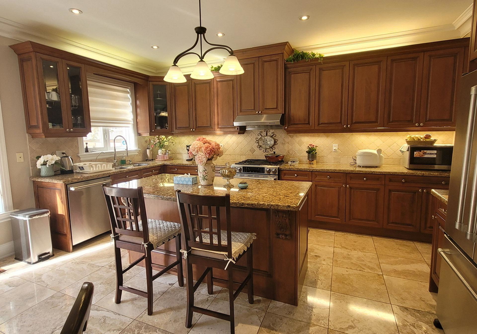 110-bond-crescent-richmond-hill-ontario-n13660272