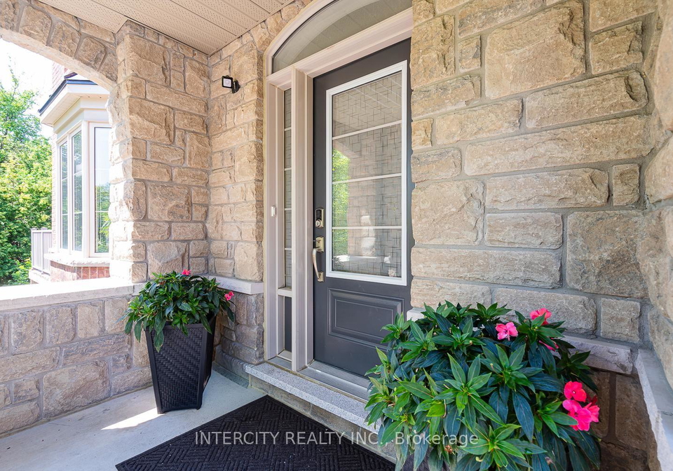 1331-major-mackenzie-drive-w-vaughan-ontario-n13660556