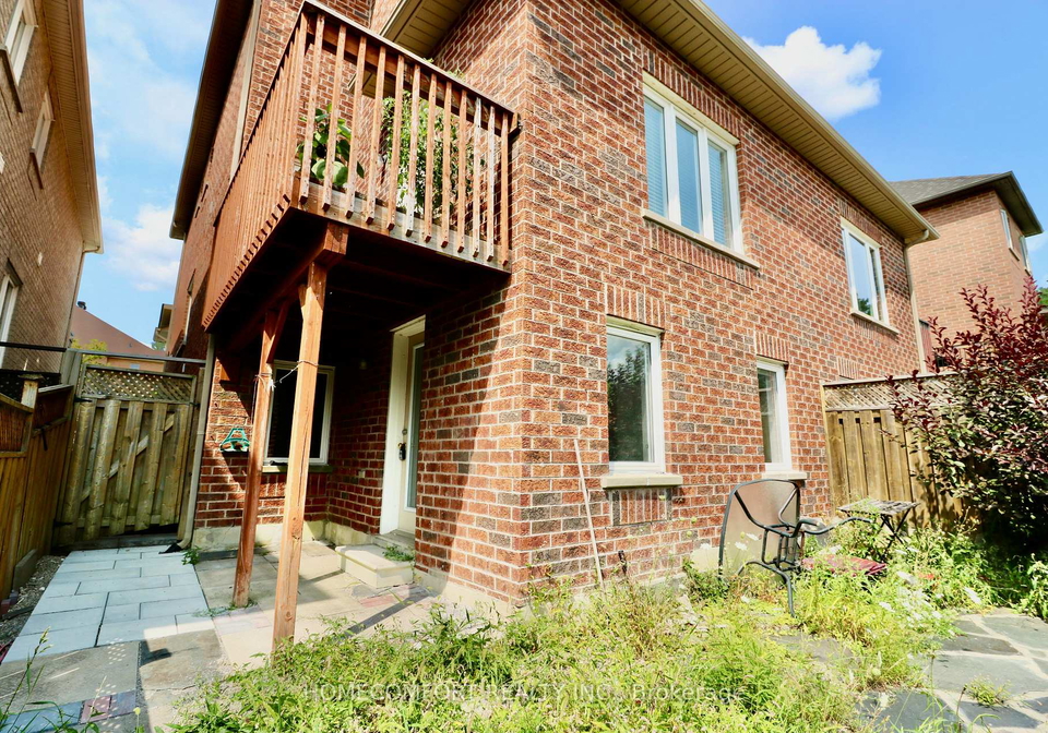 126-gamble-glen-crescent-richmond-hill-ontario-n13660750