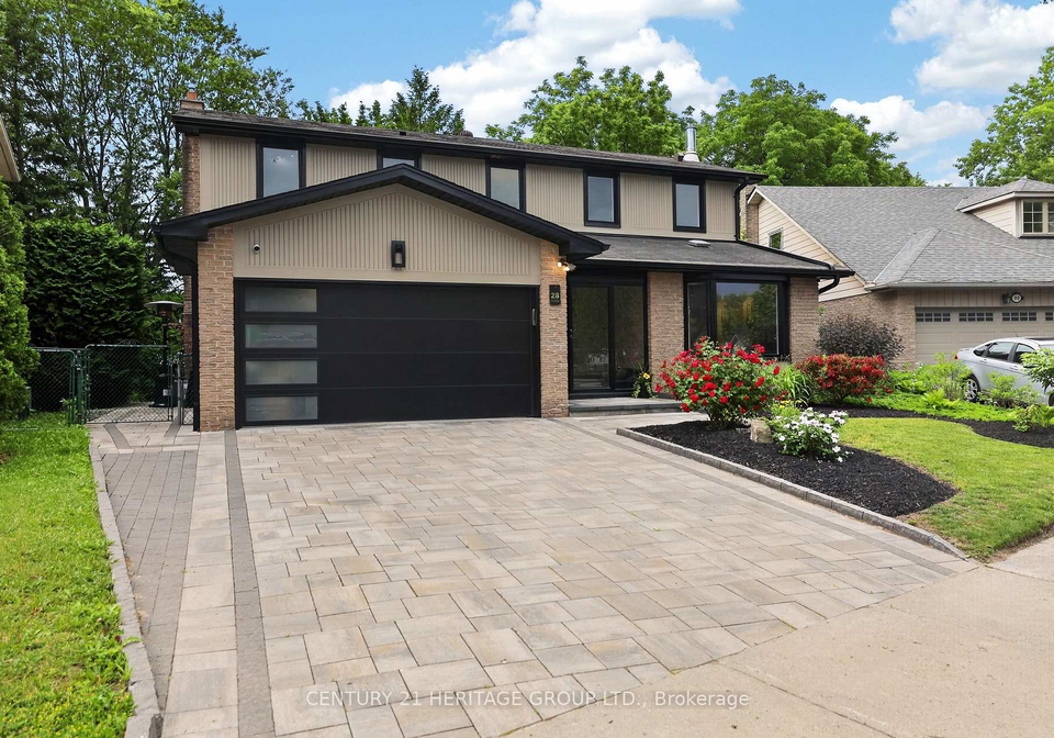 28-innis-crescent-richmond-hill-ontario-n13661054