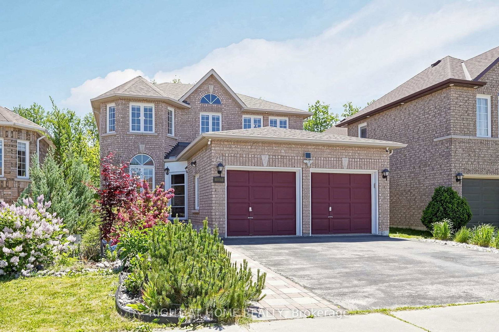 127-humberland-drive-richmond-hill-ontario-n13661282