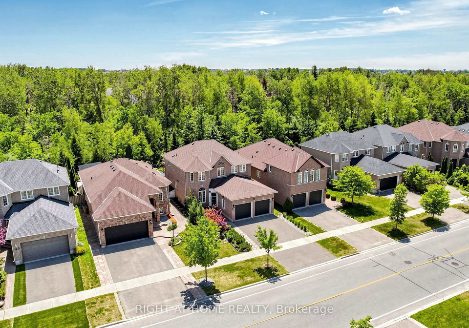 127-humberland-drive-richmond-hill-ontario-n13661282