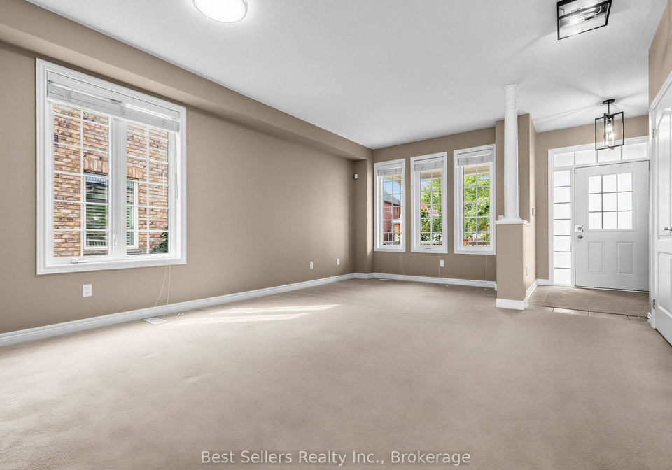 15-vipond-way-bradford-west-gwillimbury-ontario-n13661774