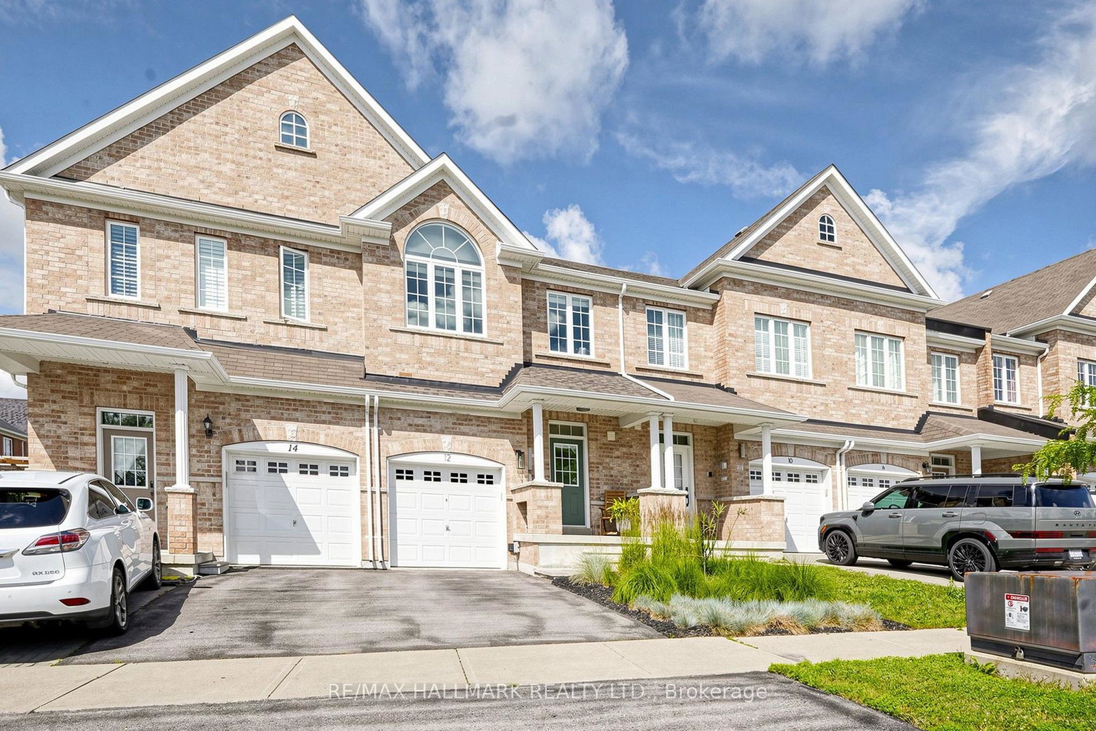 12-danpatrick-drive-richmond-hill-ontario-n13661820