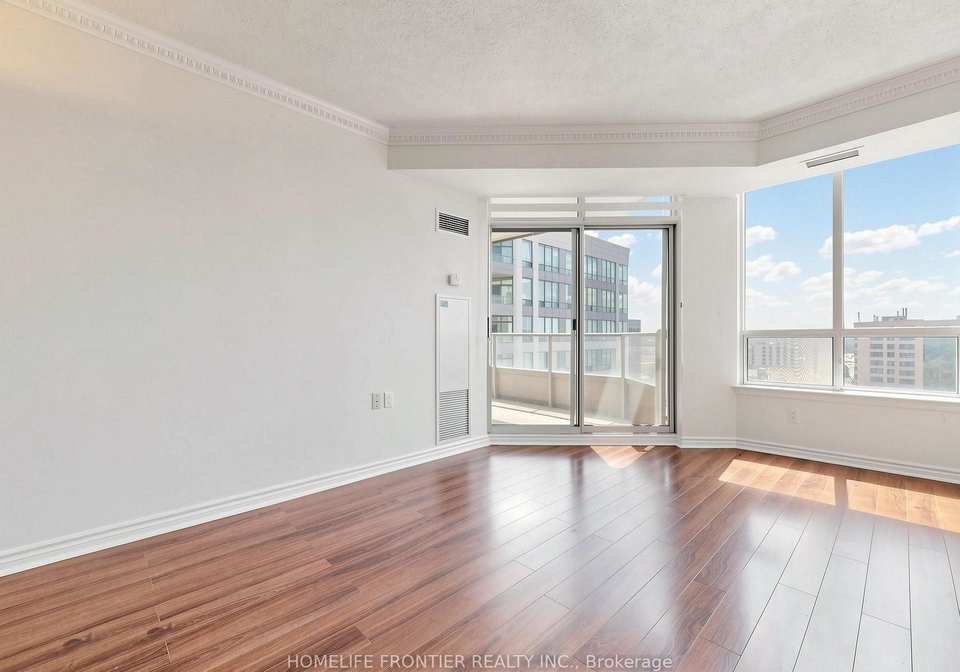 9017-leslie-street-richmond-hill-ontario-n13662068