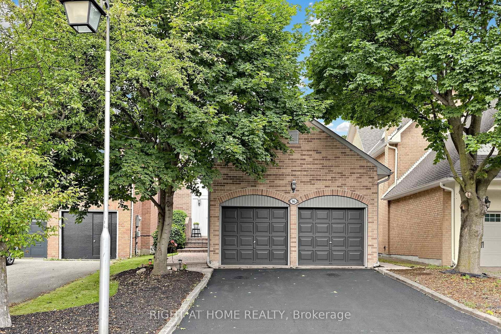 16-rosemead-close-markham-ontario-n13662488