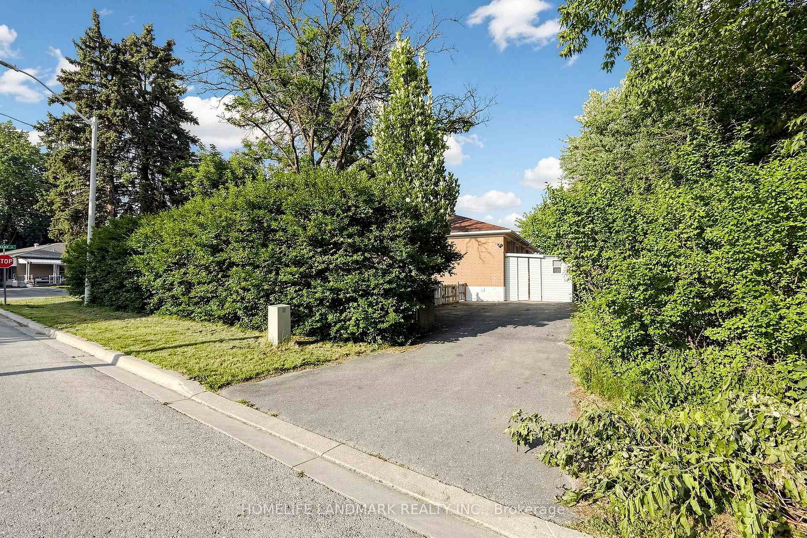 212-beechy-drive-richmond-hill-ontario-n13662546