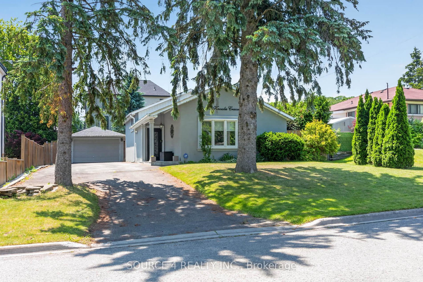 51-knowles-crescent-aurora-ontario-n13662616