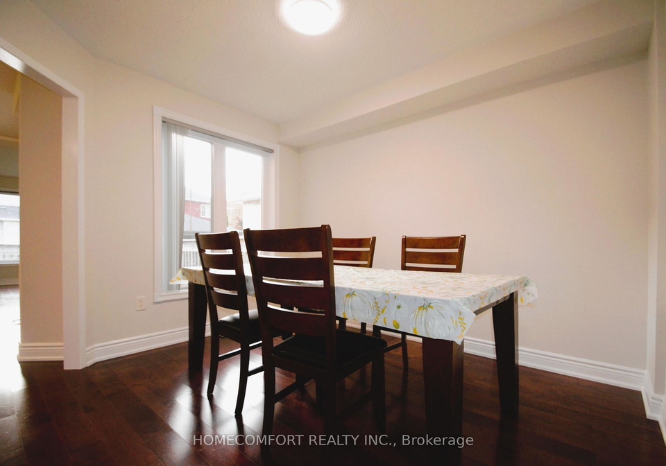 28-deerwood-crescent-richmond-hill-ontario-n13663452
