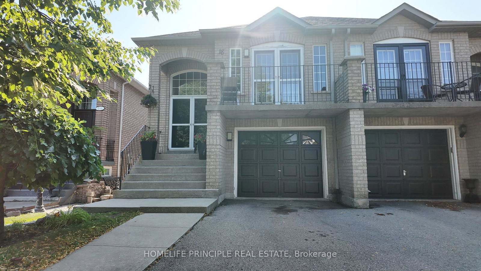 18-damato-crescent-e-vaughan-ontario-n13663516