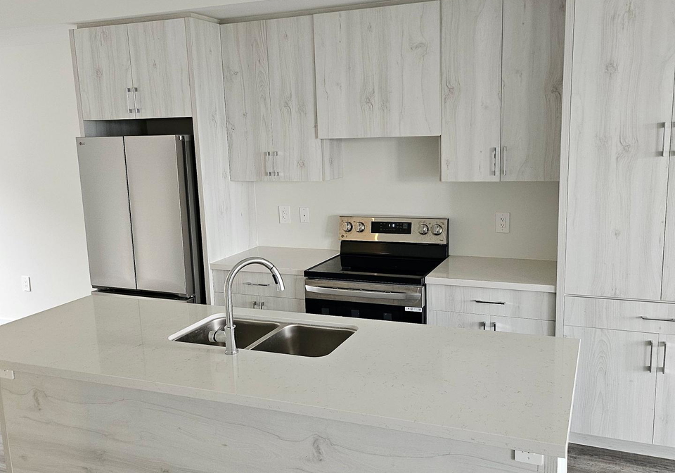 47-peace-lane-richmond-hill-ontario-n13663632