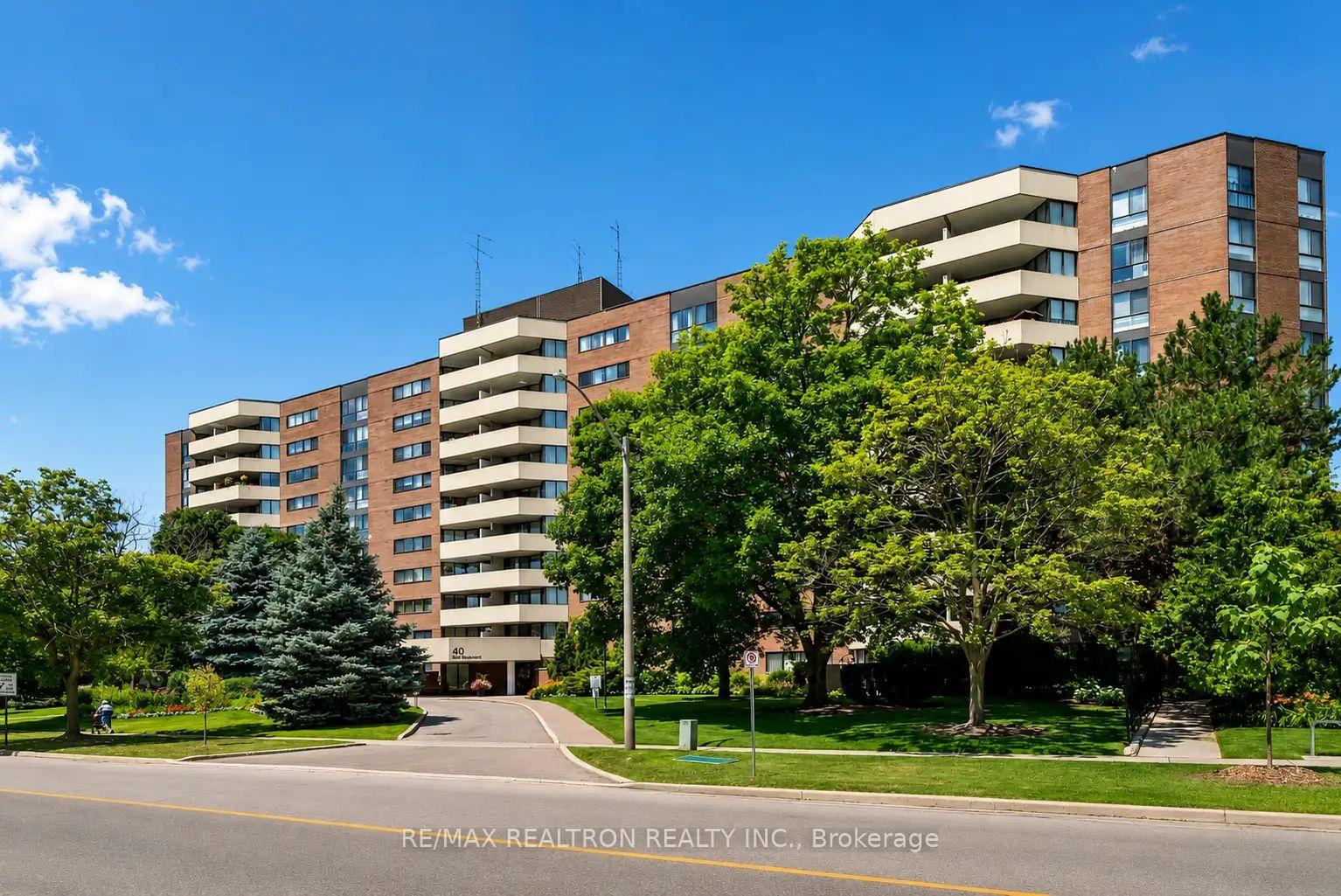 40-baif-boulevard-s-richmond-hill-ontario-n13663692