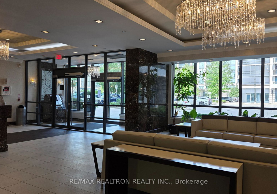 370-highway-7-e-richmond-hill-ontario-n13664080