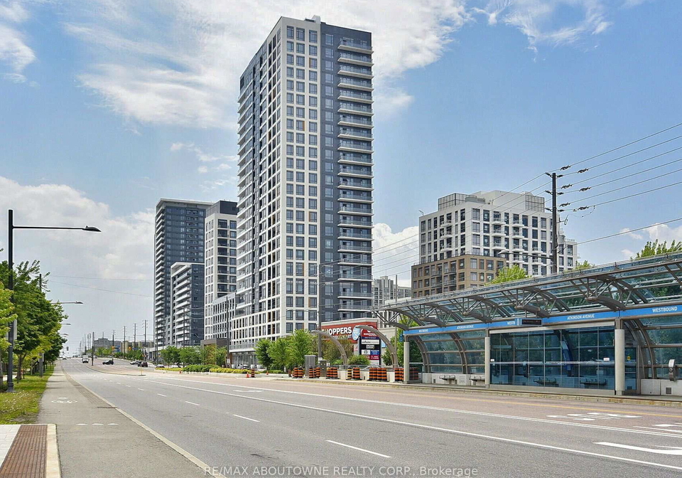 7950-bathurst-street-vaughan-ontario-n13664094