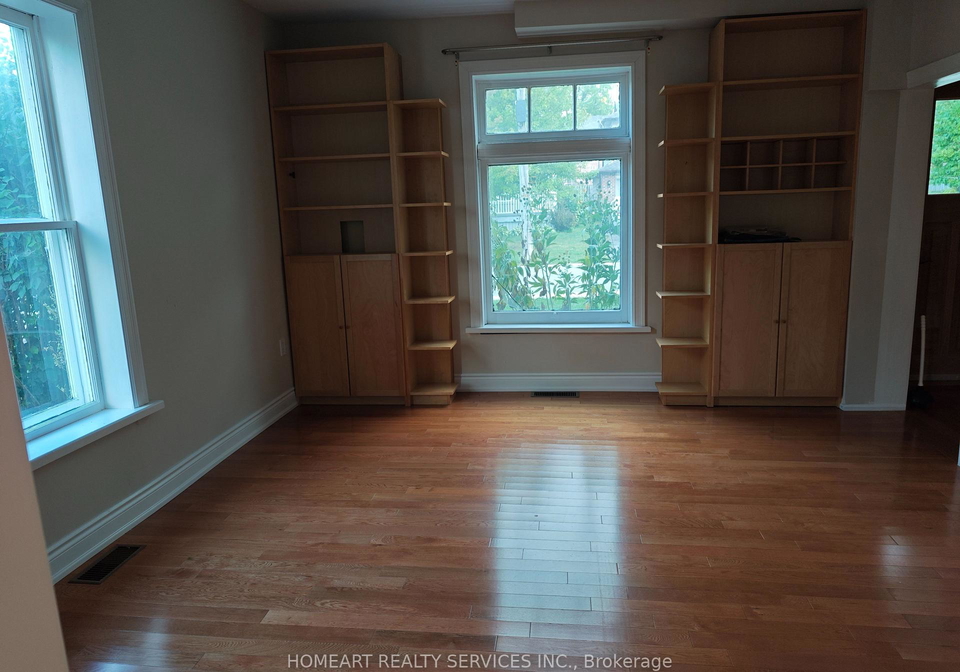 6-rouge-street-markham-ontario-n13665042