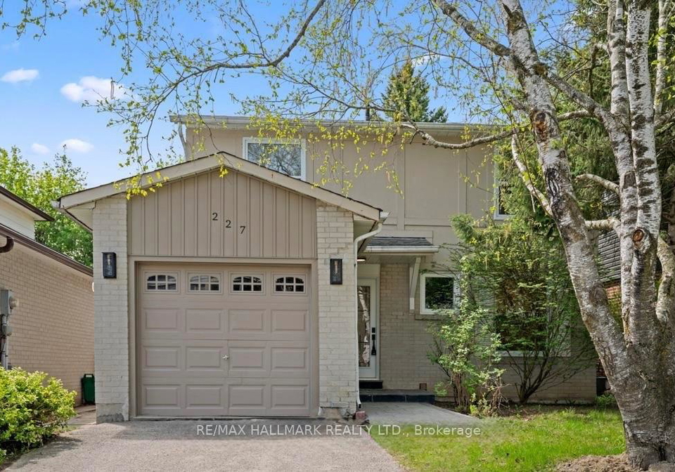 227-basement-thoms-crescent-newmarket-ontario-n13665136