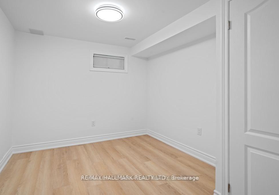 227-basement-thoms-crescent-newmarket-ontario-n13665136