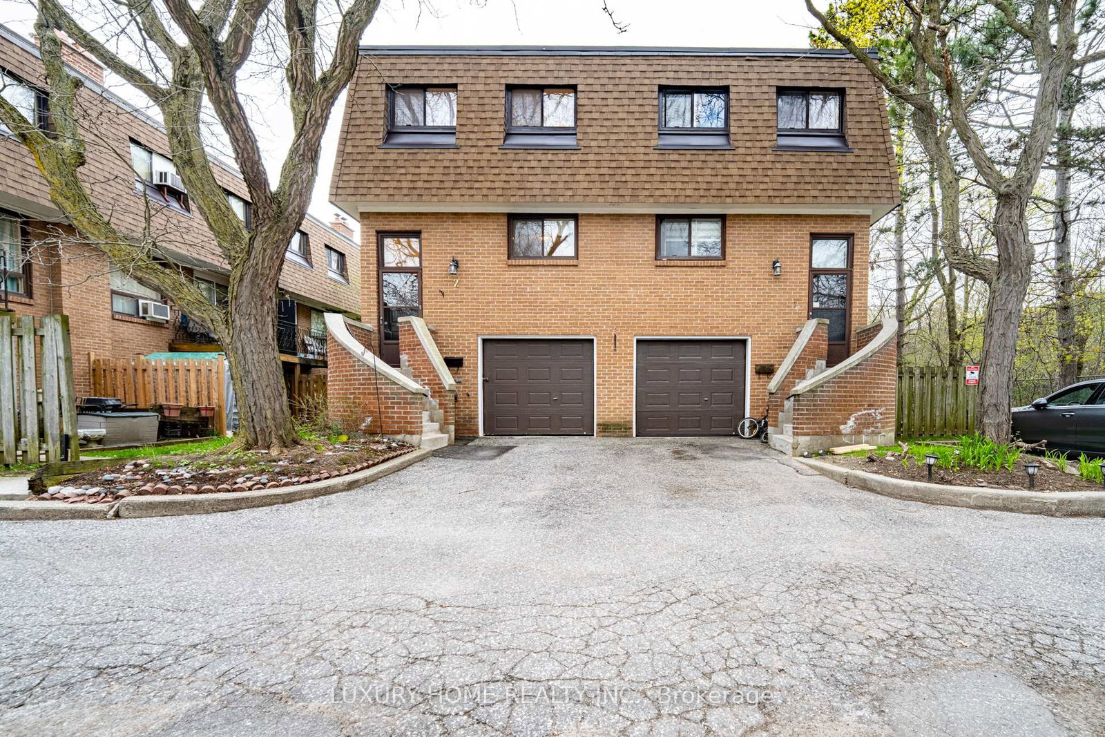 100-henderson-avenue-markham-ontario-n13665256
