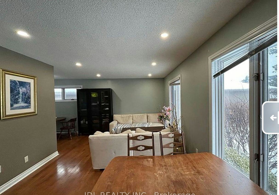 110-robinson-st-street-markham-ontario-n13665290