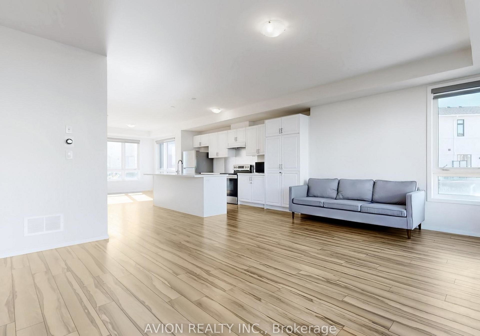 35-thomas-armstrong-lane-richmond-hill-ontario-n13665374