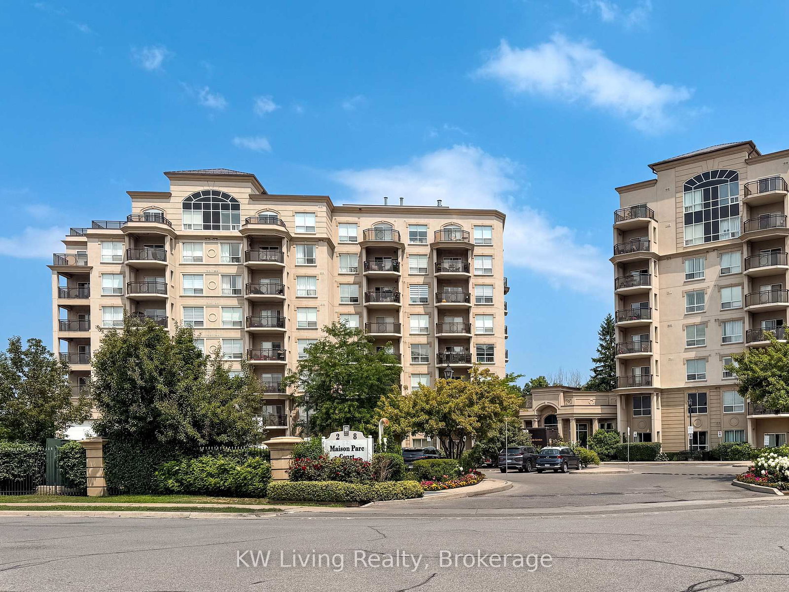 8-maison-parc-court-vaughan-ontario-n13665814