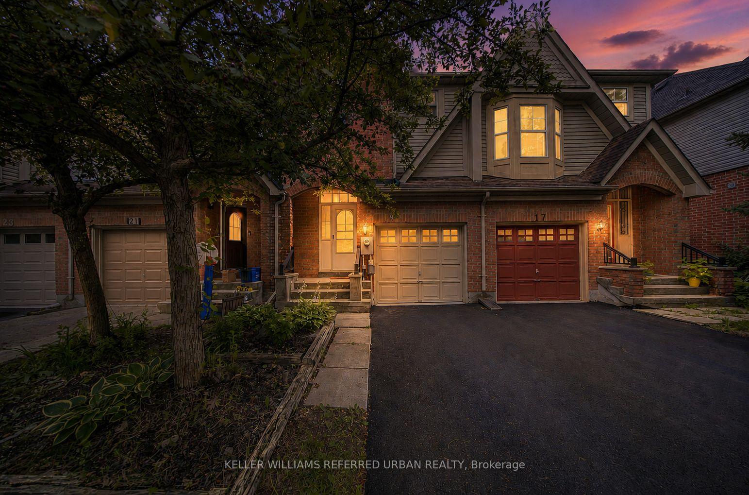 19-evelyn-buck-lane-aurora-ontario-n13666004