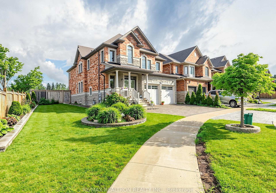 15-motley-court-richmond-hill-ontario-n13666552