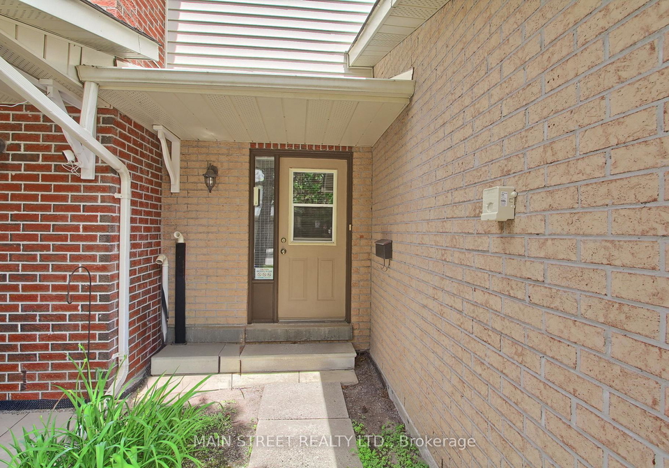 574-jack-giles-circle-newmarket-ontario-n13666582