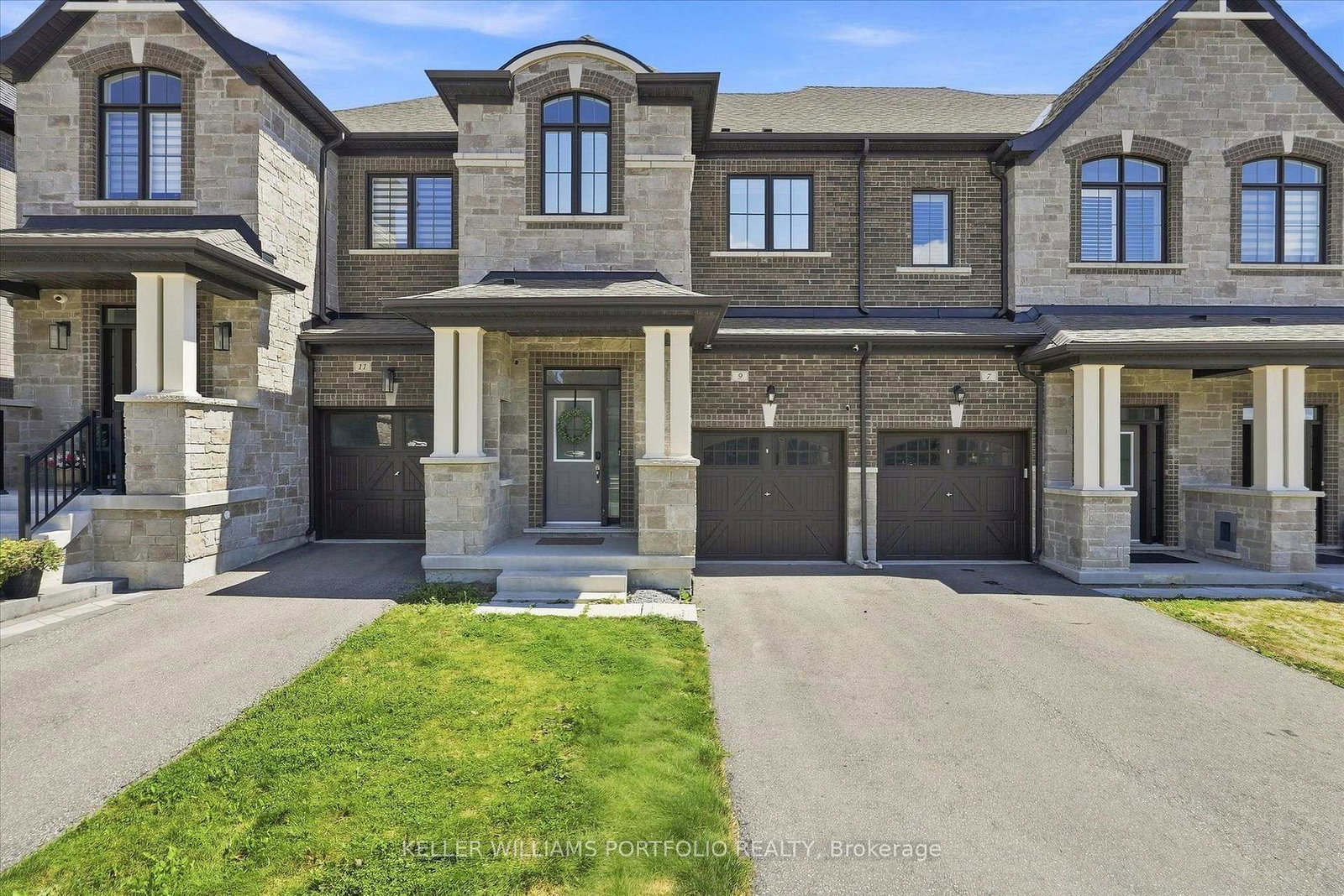 9-viola-street-east-gwillimbury-ontario-n13666686