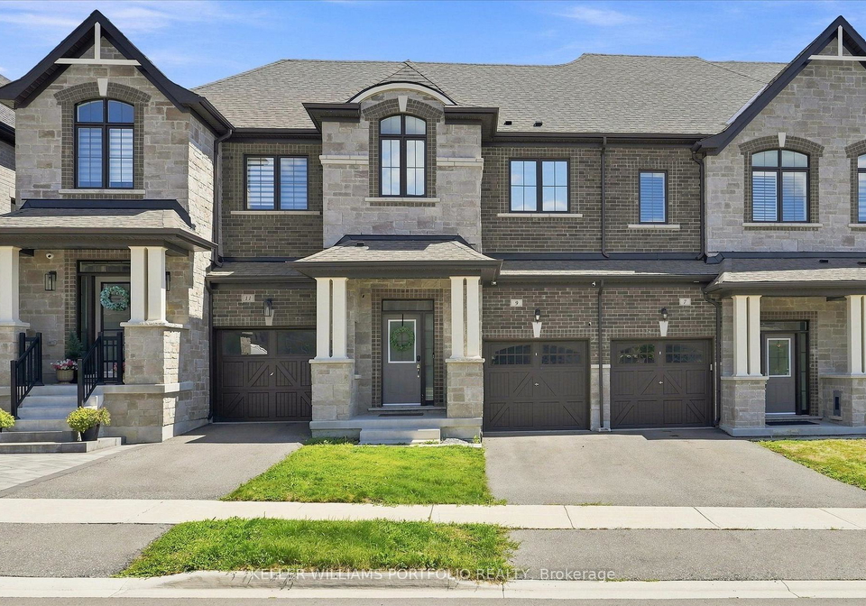 9-viola-street-east-gwillimbury-ontario-n13666686