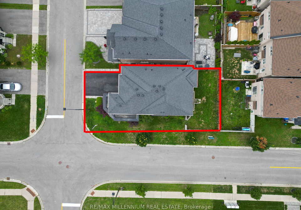 40-frederick-pearson-street-east-gwillimbury-ontario-n13666828