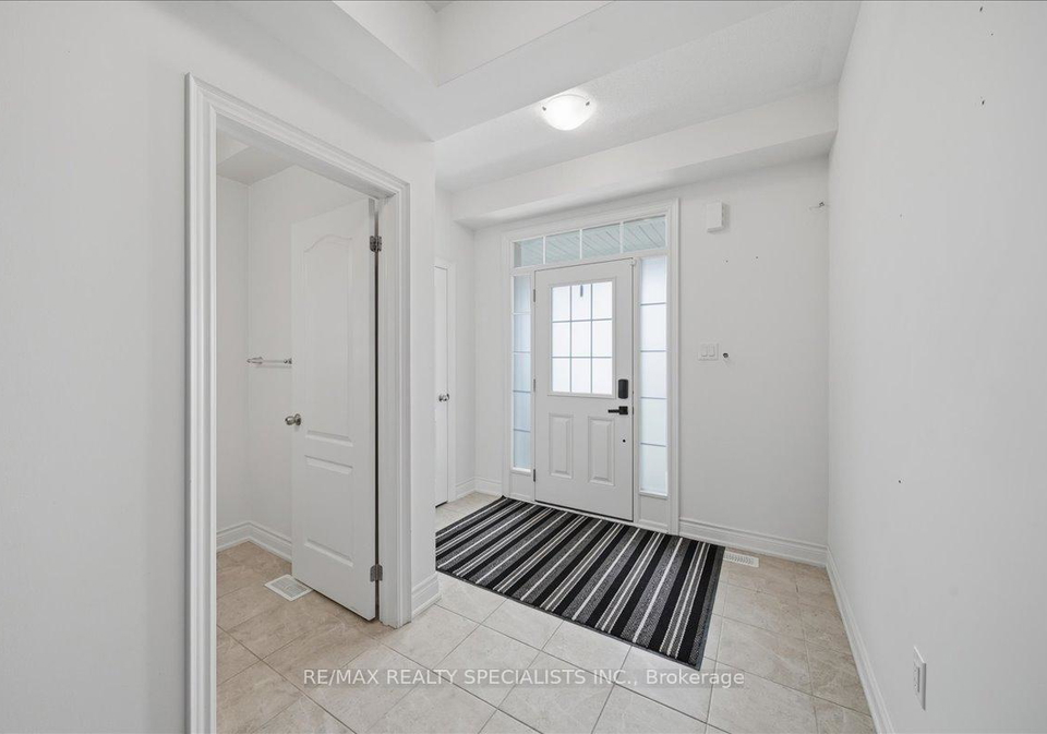281-blue-dasher-boulevard-bradford-west-gwillimbury-ontario-n13667226