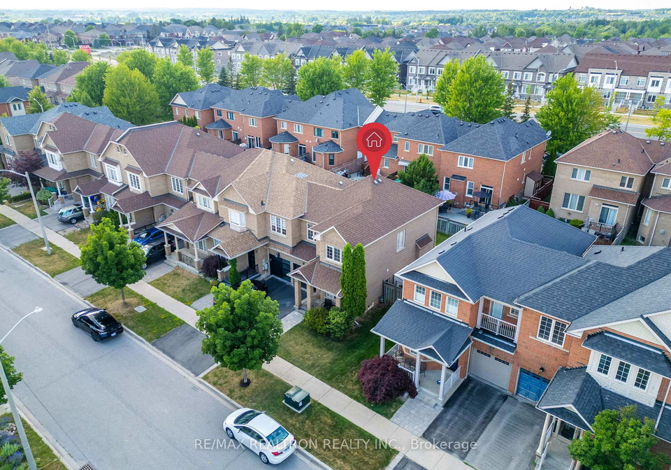 66-longwood-avenue-richmond-hill-ontario-n13667604