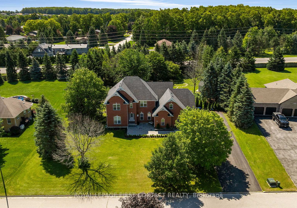 43-vanderpost-crescent-essa-ontario-n13667900