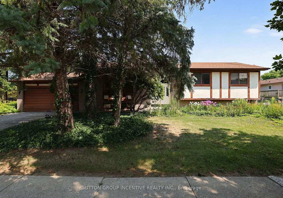 37-moore-park-drive-king-ontario-n13667980