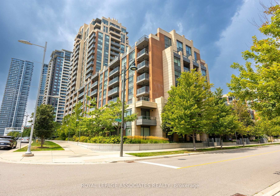18-uptown-drive-markham-ontario-n13667986
