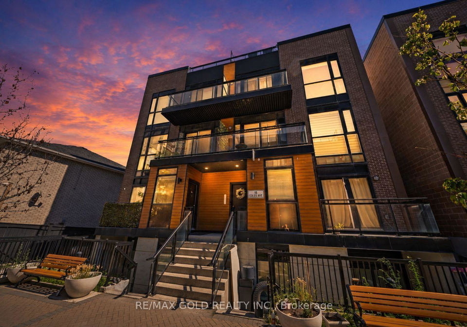 18-coles-avenue-vaughan-ontario-n13668054