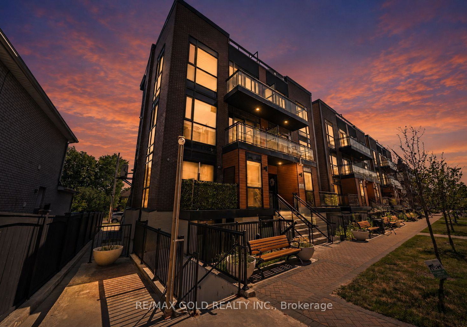 18-coles-avenue-vaughan-ontario-n13668054