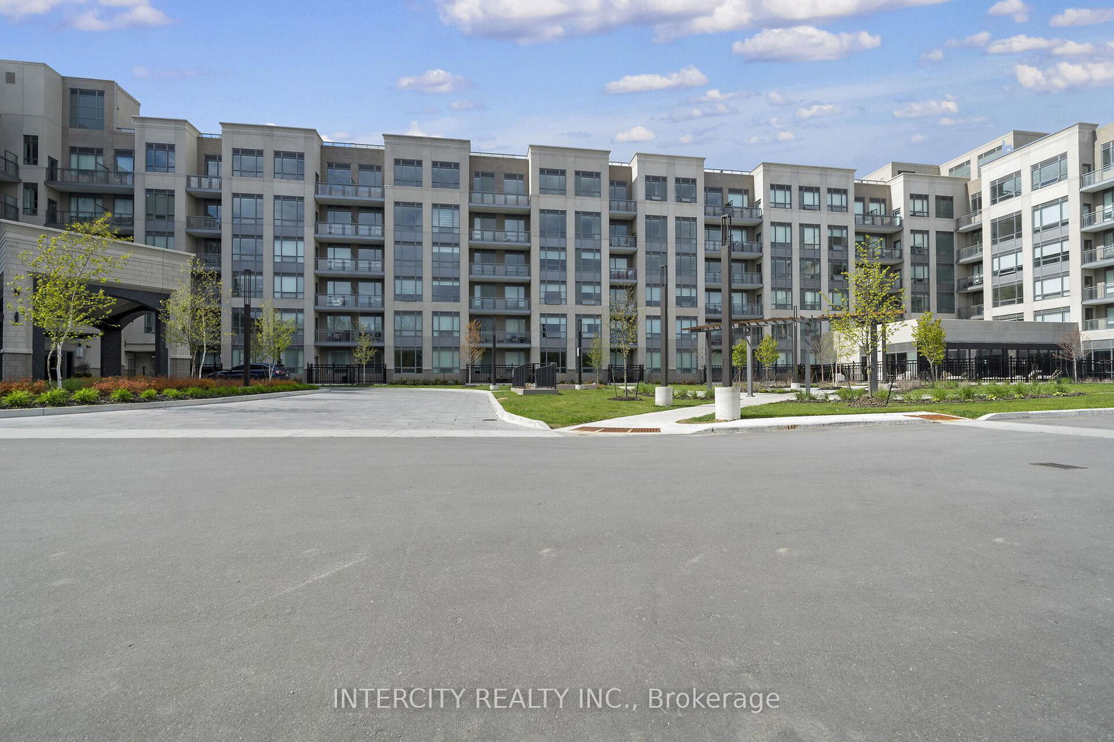 2075-king-road-king-ontario-n13668278