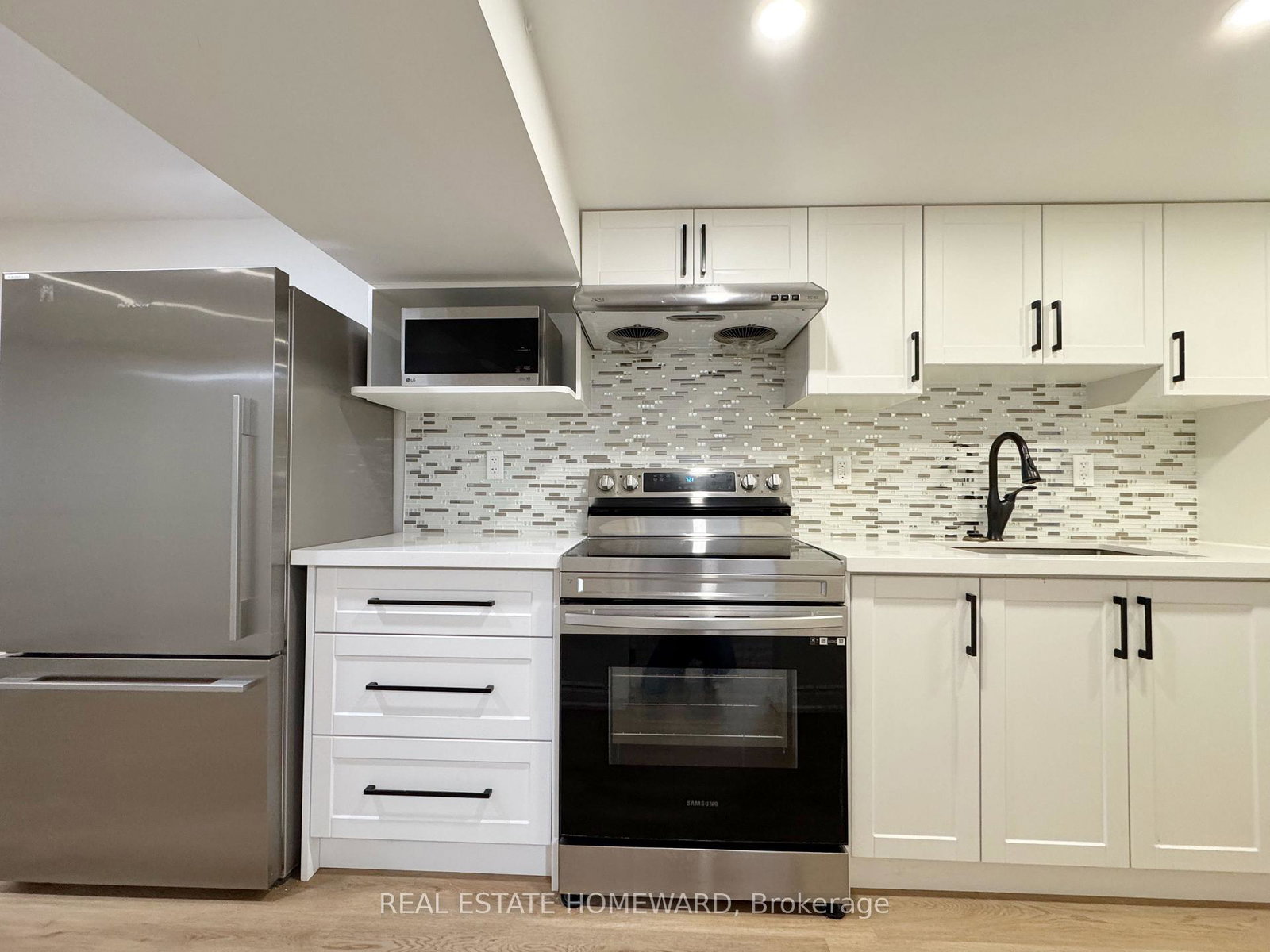 60-attridge-drive-aurora-ontario-n13669544